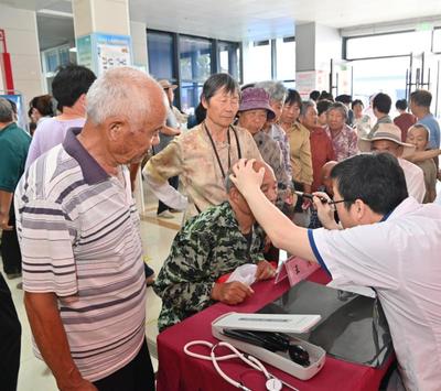 省卫生健康委“健康社区行”走进宿州市埇桥区朱仙庄镇，打通健康服务“最后一公里”